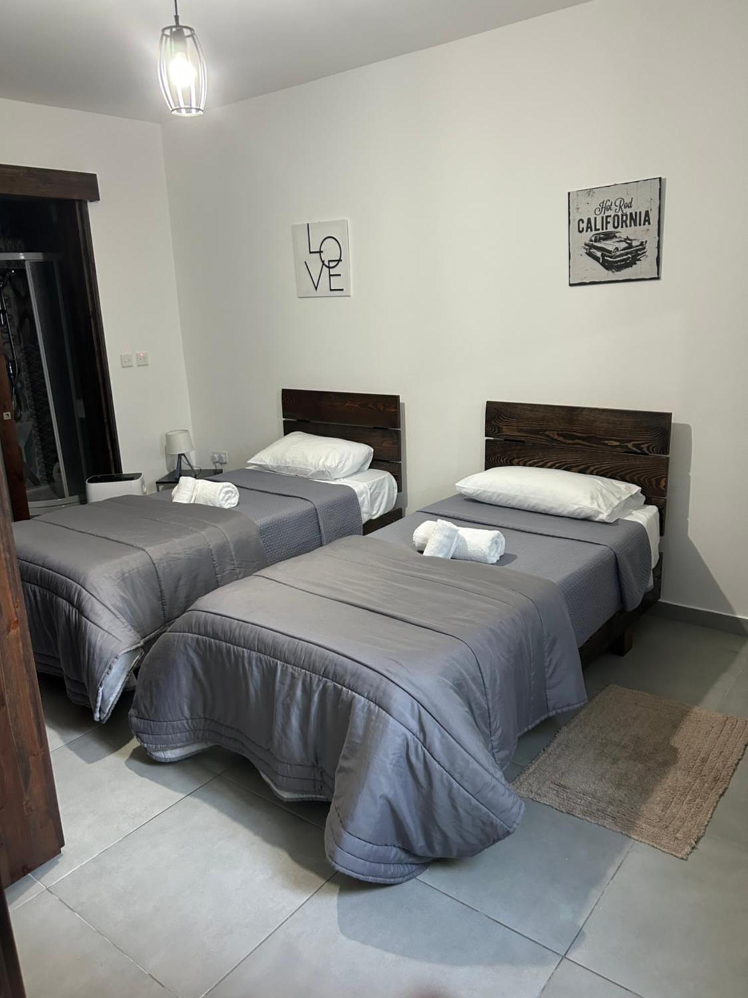 St Gaetans Studio Apartment 6A Hamrun Eksteriør billede